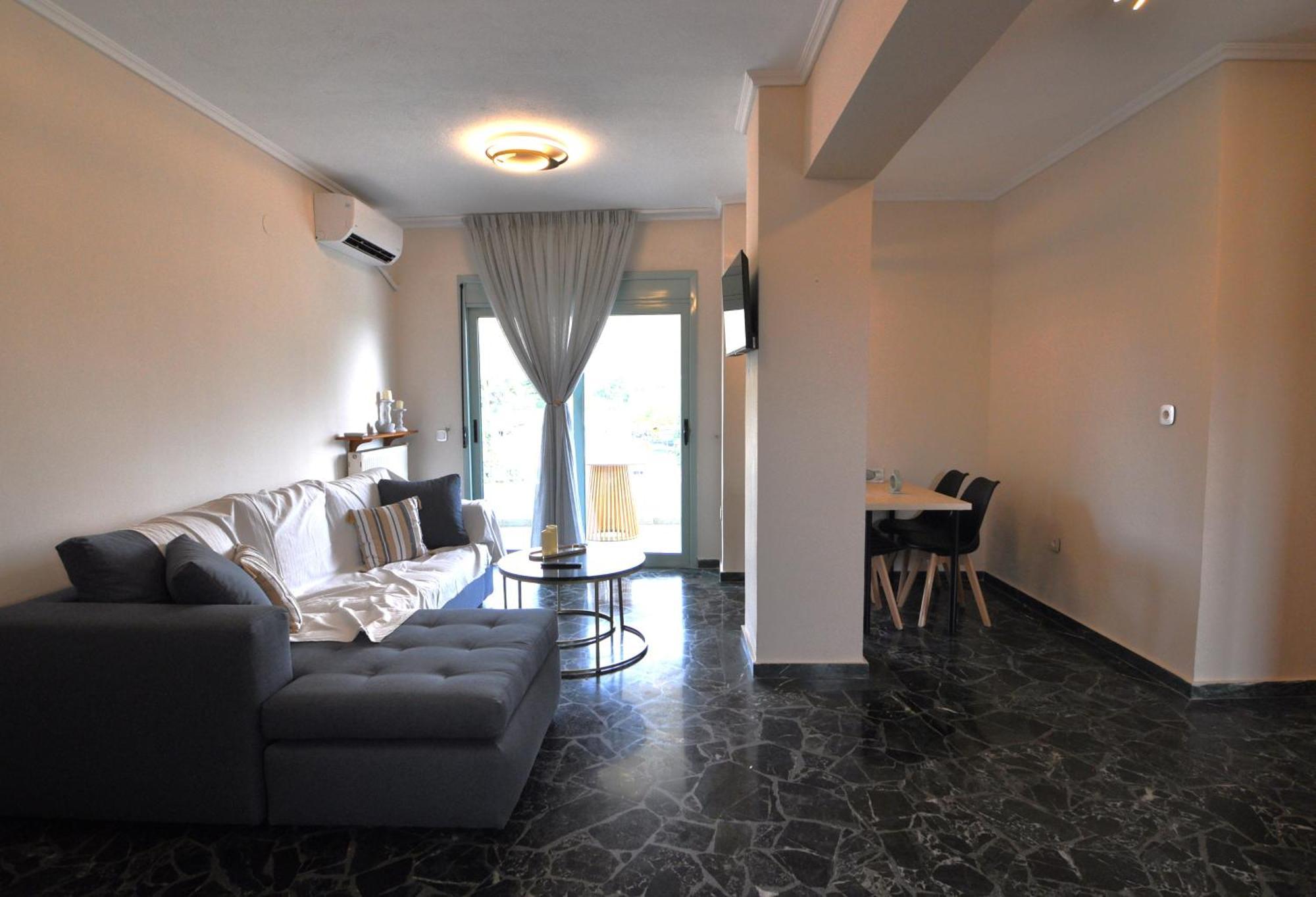 Zennova #7, Allatini Horizon Escape Apartment